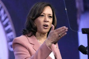 Kamala Harris se hace con el apoyo de suficientes delegados para garantizar su nominación