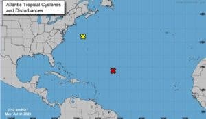 Un área de baja presión en el Atlántico puede llegar a depresión o tormenta en 24 horas