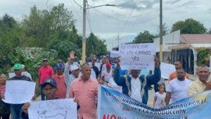 Comunitarios y ganaderos de localidad en San Juan marchan por azote de cuatreros