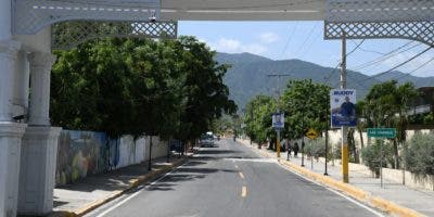Gobierno entrega varias obras viales en Ansonia-Las Barías y Las Charcas de Azua