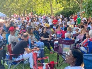 Miles de personas se congregaron en Boston para el Convite Banilejo