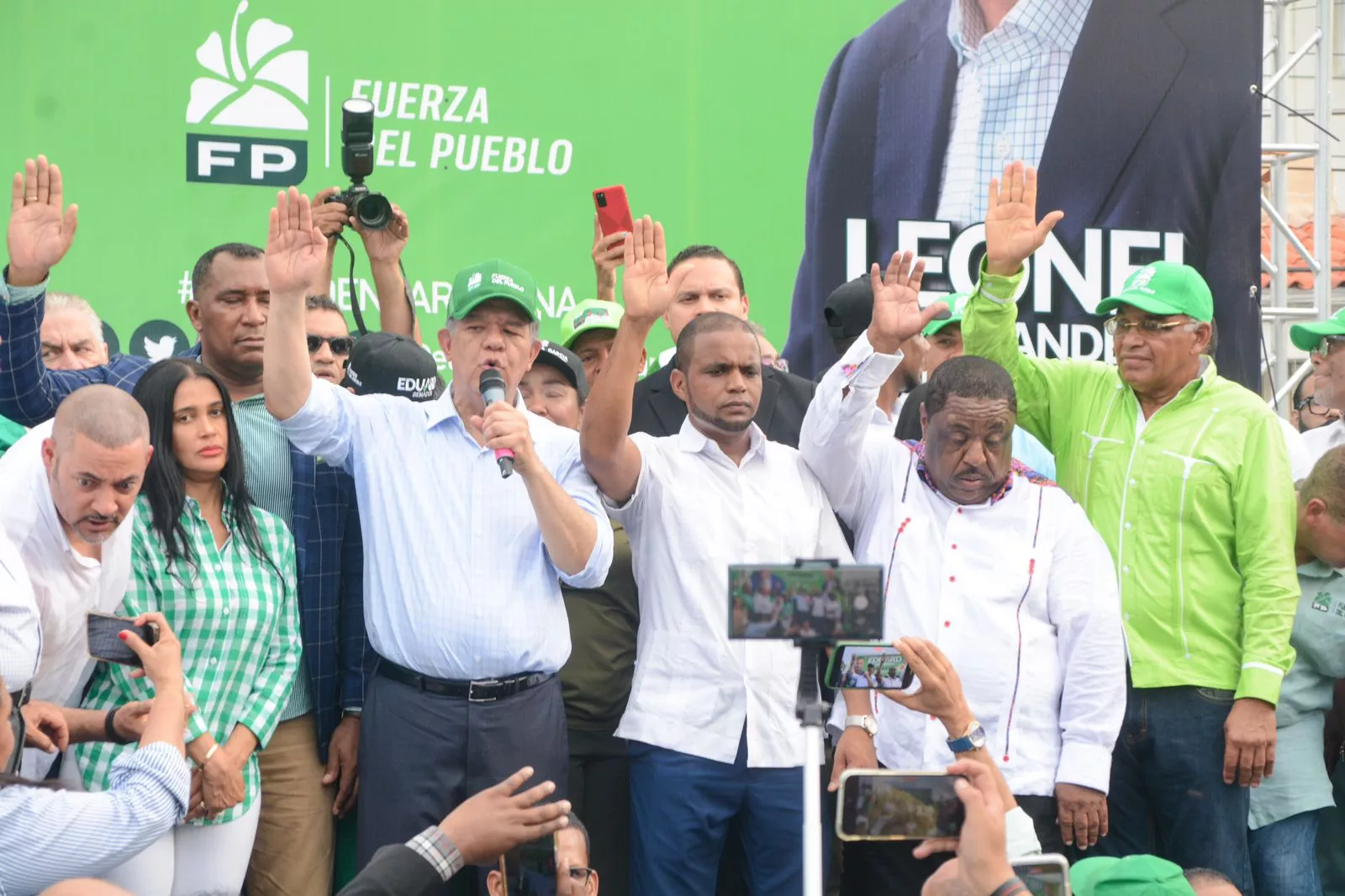 Leonel: El gobierno del PRM vació las neveras y apagó las estufas de los dominicanos