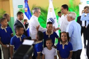 Rafael Amador afirma entrega del “Bono a Mil” impactará positivamente a las familias