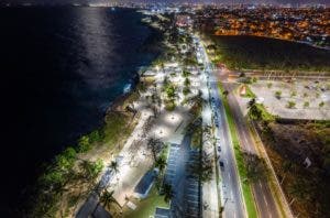 Gobierno inaugura nuevo malecón de Santo Domingo Este