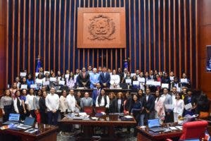 Senado de la República y Ministerio de Educación concluyen con éxito primer Modelo Senado Joven