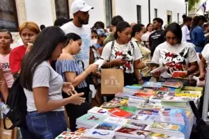 Viernes de experiencias literarias y artísticas en la Feria del Libro 2024