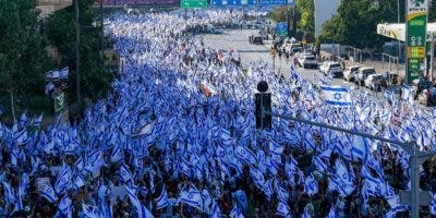 Más de 550.000 israelíes toman las calles previo a “semana crucial” para su democracia