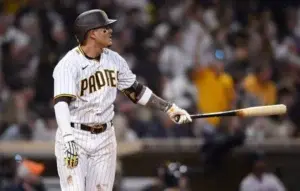 Padres se llevan serie ante Gigantes y mantienen vivas esperanzas de playoffs