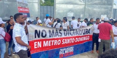 Exempleados del Metro vuelven a marchar en demandad de sus prestaciones laborales