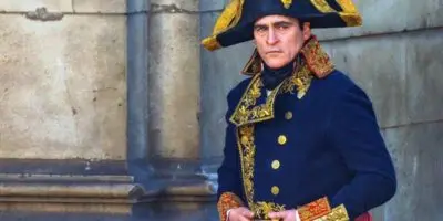 El nuevo tráiler de «Napoleón», Joaquin Phoenix se viste de emperador