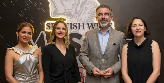 Aneley Cáceres, Shantal Espinal, Juan José Attias y Rosana Lisa Oliva.