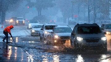 Tormentas dejan a unas 200 mil personas sin electricidad en Estados Unidos