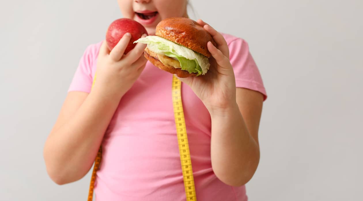 Cómo combatir la obesidad infantil desde casa