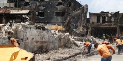 Muertes por explosión San Cristóbal se elevan a 33