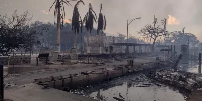 Las impresionantes imágenes de los incendios que han dejado al menos 55 muertos en Hawái