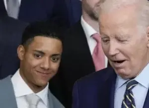 Biden recibe a los jugadores de Astros