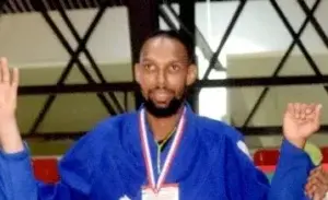 Israel Caraballo gana oro en Panamericano de Kurash