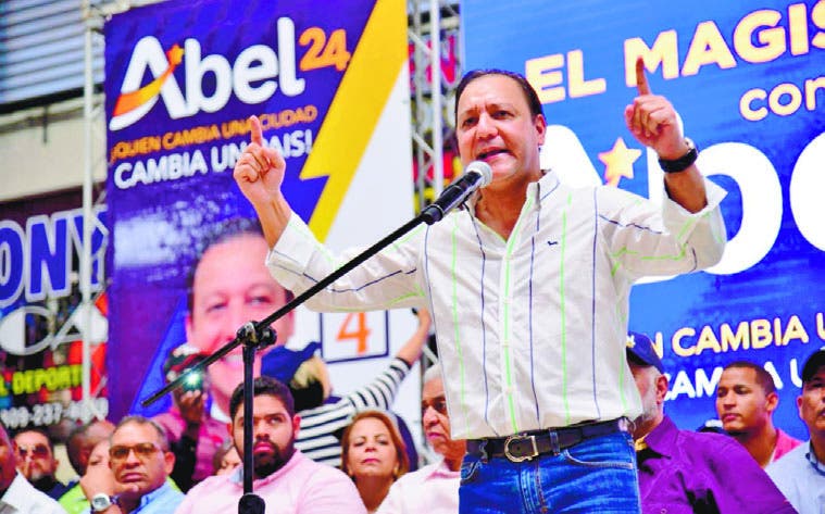 Abel Martínez: “Gobierno busca distraer la atención de los problemas del país con sus mentiras”