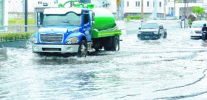 Tormenta Franklin embiste país con fuertes lluvias, desplazando a miles