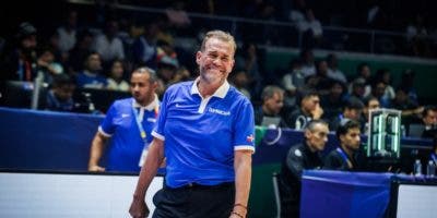 ‘Che’ García llena de gloria a la selección de baloncesto RD