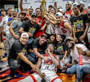 Los Reales de La Vega se coronan en la LNB