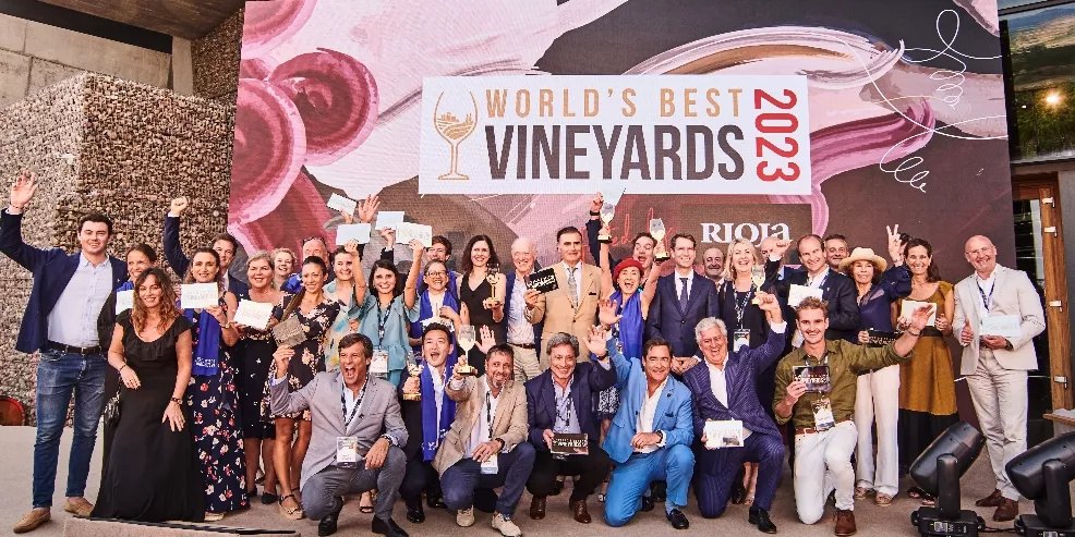Los ejecutivos participantes en el  World’s Best Vineyards  2023.