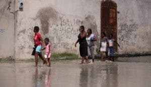 Haití se prepara ante el inminente desplazamiento de la tormenta