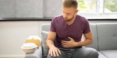 ¿Un “pedo” puede causar dolor en el pecho similar a un ataque al corazón?