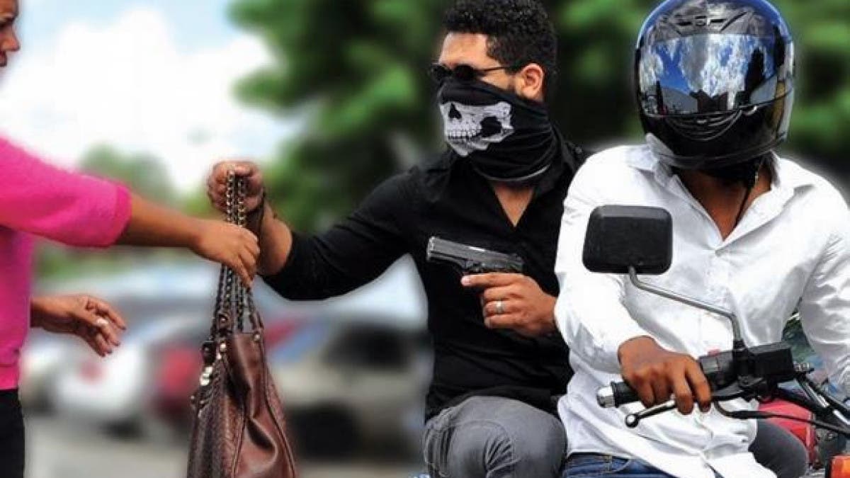 El 78 % de los robos en RD se cometen en motocicletas