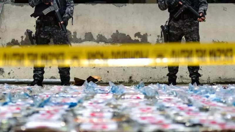 El lucrativo negocio de las drogas ha hecho que las bandas criminales de Ecuador sean de las más violentas de la región.