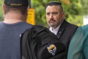 Condenas de 15 y 17 años contra 2 cabecillas de los Proud Boys por el ataque al Capitolio