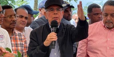 Danilo Medina: «Abel Martínez continuará proyectos de Las Visitas Sorpresa»
