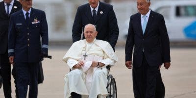 El papa Francisco llega a Lisboa para participar en la JMJ