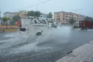 Intensas lluvias en República Dominicana tras tocar tierra la tormenta tropical Franklin