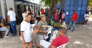 Alto costo libros preocupa  padres de los estudiantes