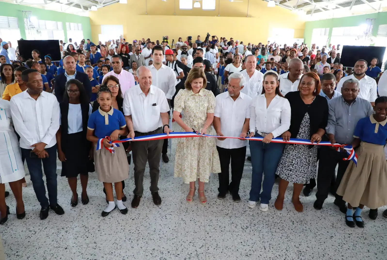Vicepresidenta Raquel Peña afirma Gobierno mejora red de escuelas públicas