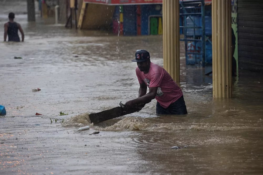 COE: 547 viviendas afectadas y seis comunidades incomunicadas por la tormenta Franklin