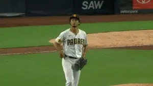 Darvish se convierte en el pitcher nacido en Japón con más ponches en G.L.