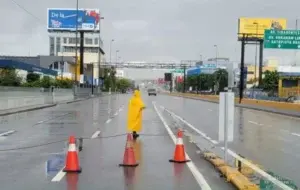 DIGESETT supervisa y viabiliza el tránsito en puntos donde se registran inundaciones