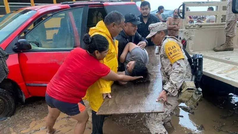 Las impactantes imágenes del paso de la tormenta tropical Hilary por México y California