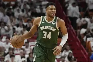 Antetokounmpo dice que no está físicamente preparado para jugar en la Copa del Mundo