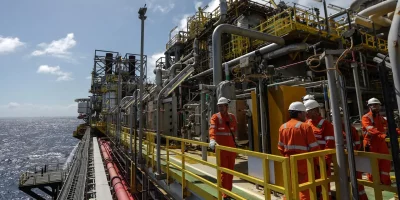 Brasil produjo un récord de 4,3 millones de barriles diarios de petróleo y gas en junio