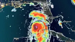 Más de 1,6 millones de personas en Florida tienen orden de evacuar sus hogares por Idalia