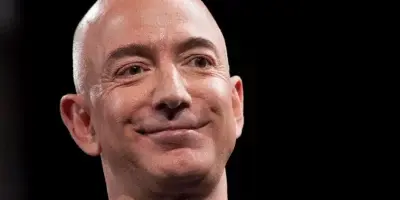 Jeff Bezos compra una casa de 68 en una exclusiva isla artificial en Miami