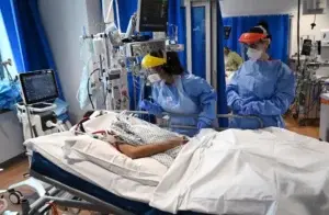 Las hospitalizaciones semanales por covid-19 aumentan 12,1 % en Estados Unidos