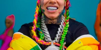 Jueza aplaza para el viernes conocimiento de medida de coerción contra Tekashi