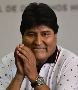 Evo Morales aspira a presidencia Bolivia