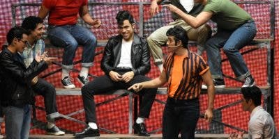 Derroche de talento criollo musical Grease