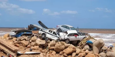 Miles de muertos y 10.000 desaparecidos tras inundaciones en Libia