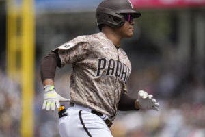 Soto hilvana tres juegos con jonrón y Padres vencen 4-0 a Gigantes